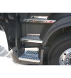 Volvo FH 2013- steps stainless - 013VFH2013 - Stainless / Chrome accessories - Verstralershop